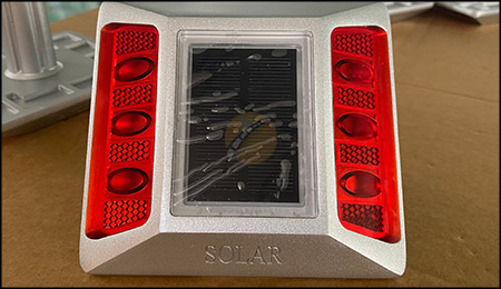 solar road studs