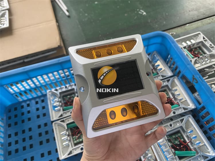 Measure The Performance Of A Solar Road Stud