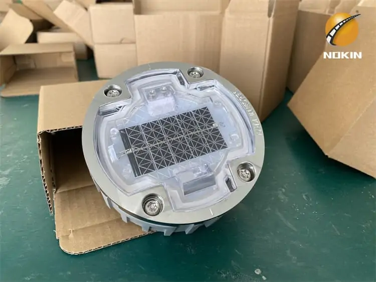 Round Solar Road Stud Flashing for Safety